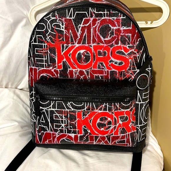 NWT authentic Michael Kors Limited edition collab red lightning,cooper graphic - Picture 2 of 6
